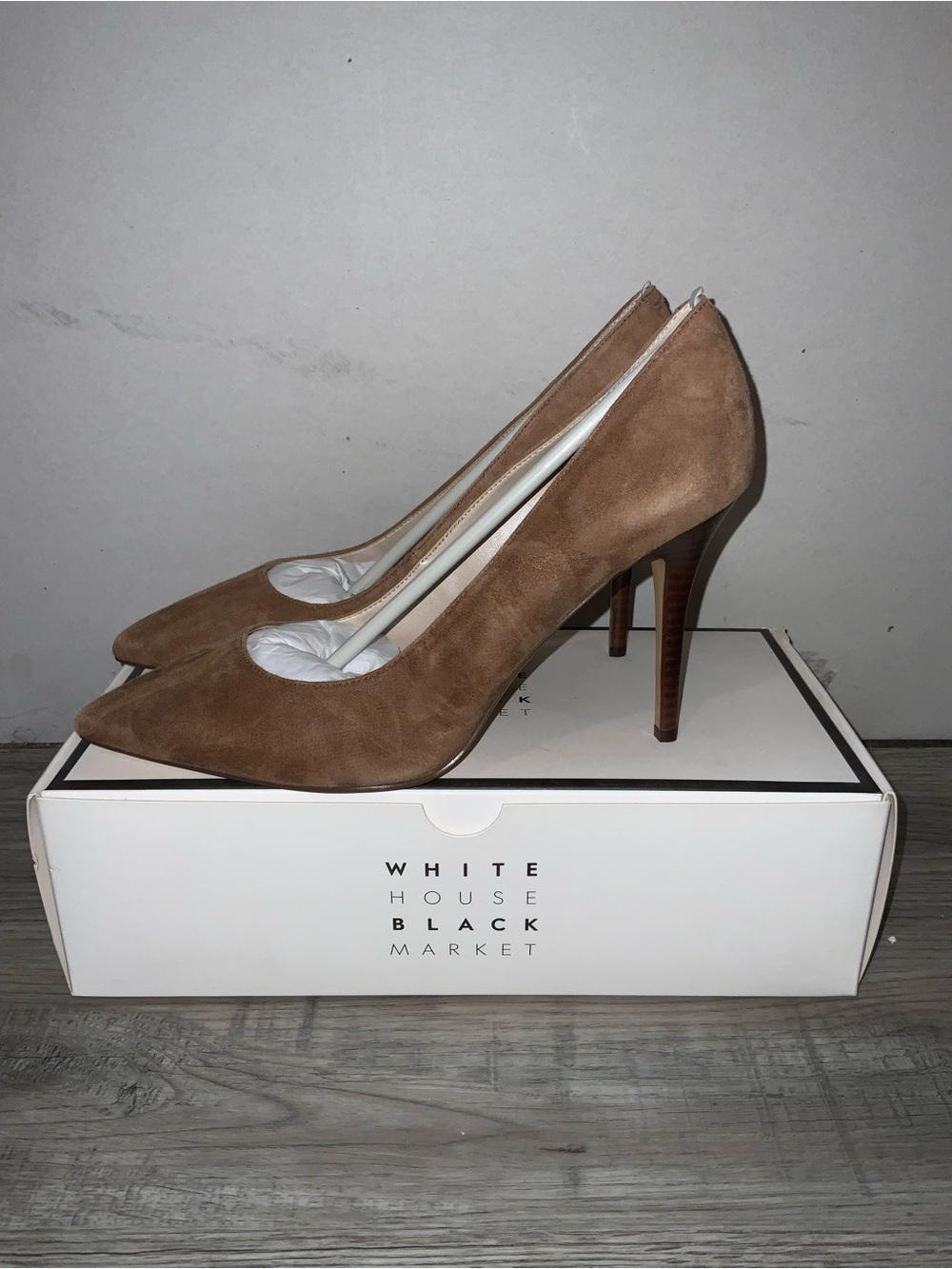 NWT White House Black Market Tan Suede Pointed-Toe Stilettos
